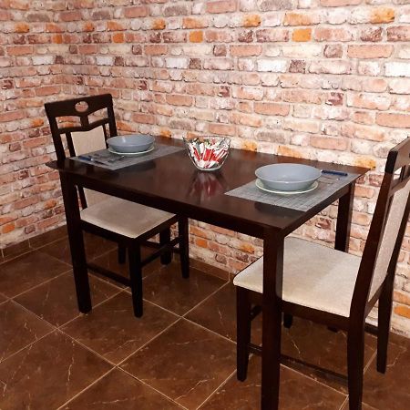 Large 2-Bedroom Apartament In The Center Chisinau Eksteriør bilde