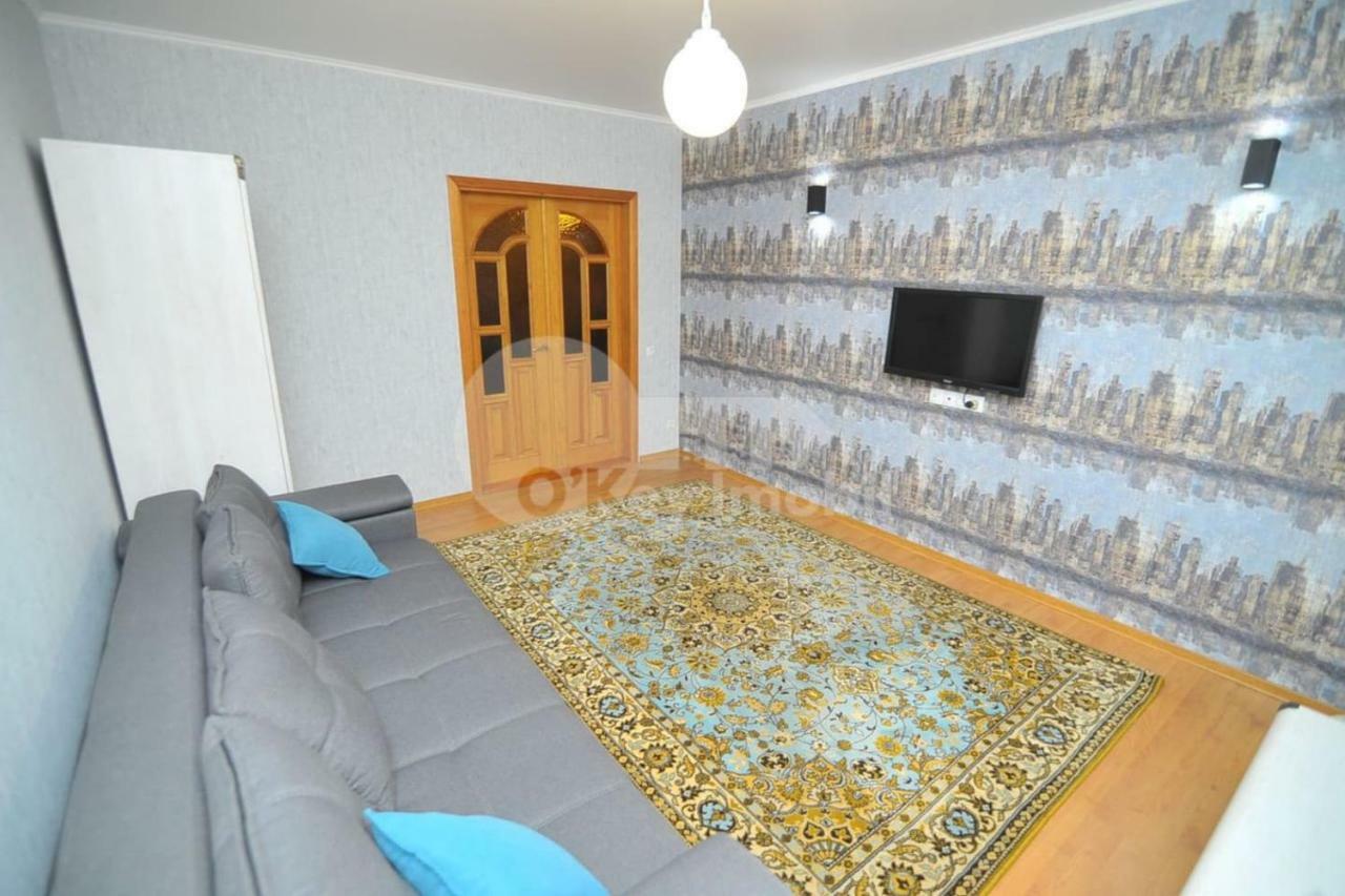 Large 2-Bedroom Apartament In The Center Chisinau Eksteriør bilde