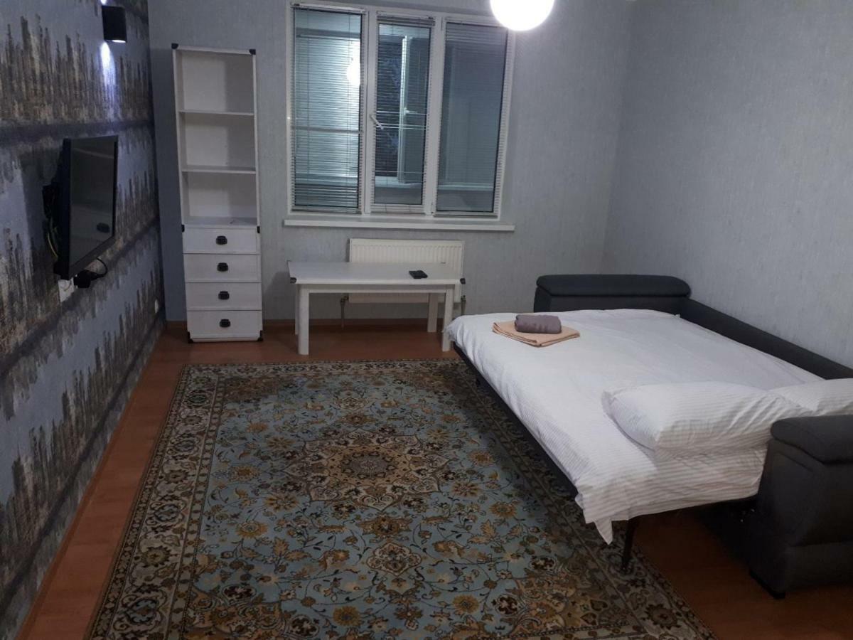 Large 2-Bedroom Apartament In The Center Chisinau Eksteriør bilde